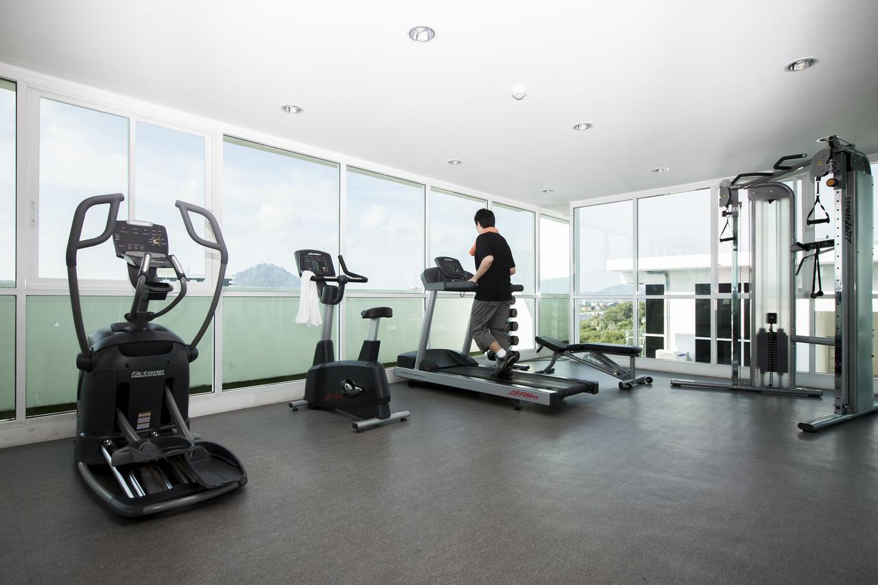 The Wide Condotel - Phuket Екстериор снимка