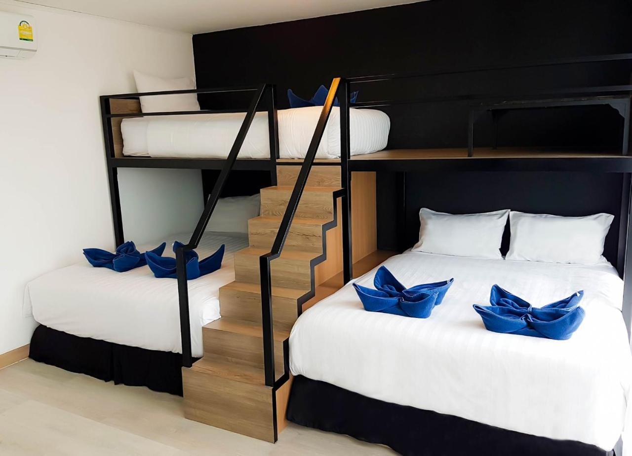 The Wide Condotel - Phuket Екстериор снимка